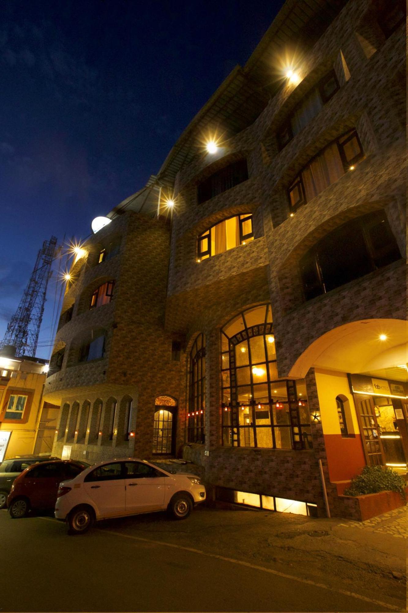 Devi Enterprises - Hotel Khems Ooty Dış mekan fotoğraf